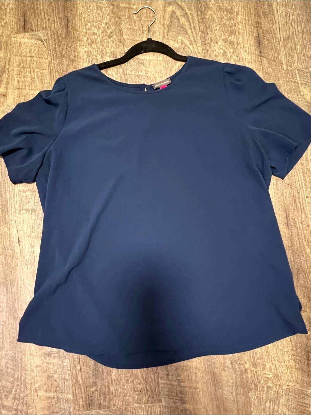Vince Camuto Navy Short Sleeve Round Neck Blouse